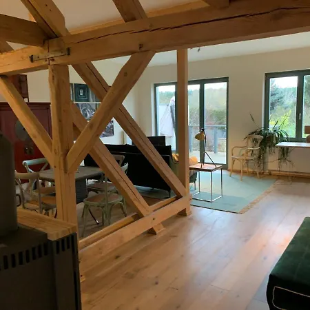 Kranichhof - Studio, Loft & Atelier Apartment *