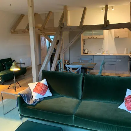 Apartment Kranichhof - Studio, Loft & Atelier Zossen