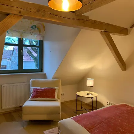 Apartment Kranichhof - Studio, Loft & Atelier *