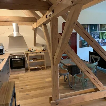 Kranichhof - Studio, Loft & Atelier *