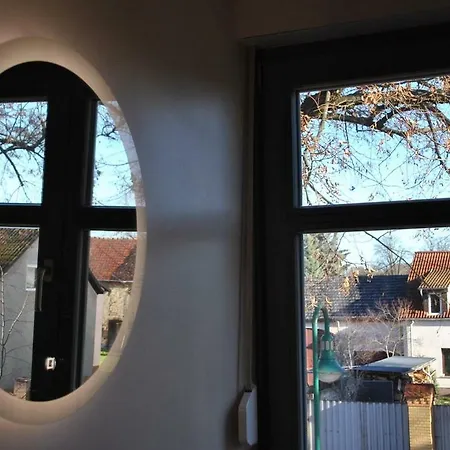 Kranichhof - Studio, Loft & Atelier Apartment *