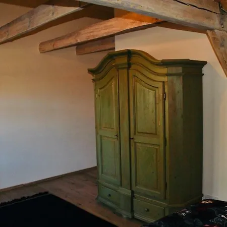 Kranichhof - Studio, Loft & Atelier *